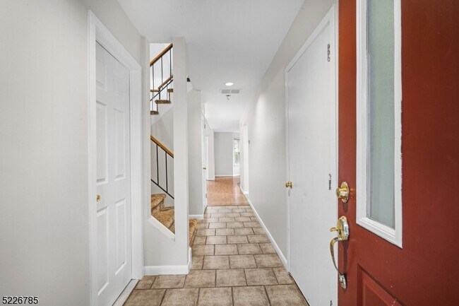 Photo - 381 Waterview Rd