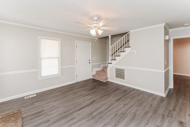 Photo - 2705 Prince Charles Ct