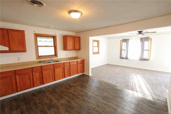 Photo - 3 Bed | 1 Bath | House