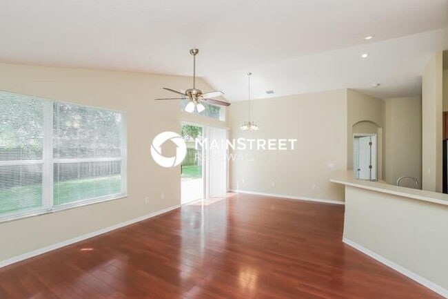 Photo - 3 Bedroom Pet-Friendly Home in MELBOURNE, FL with Main Street Renewal