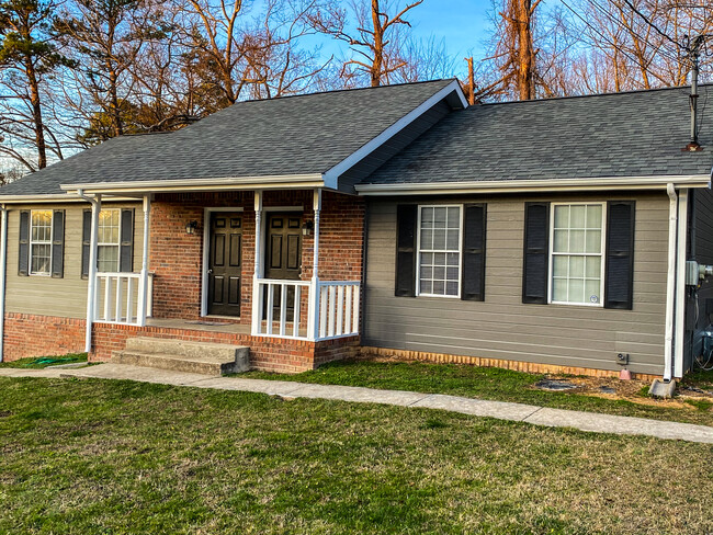 Photo - 8623 Leatherwood Trl Townhome