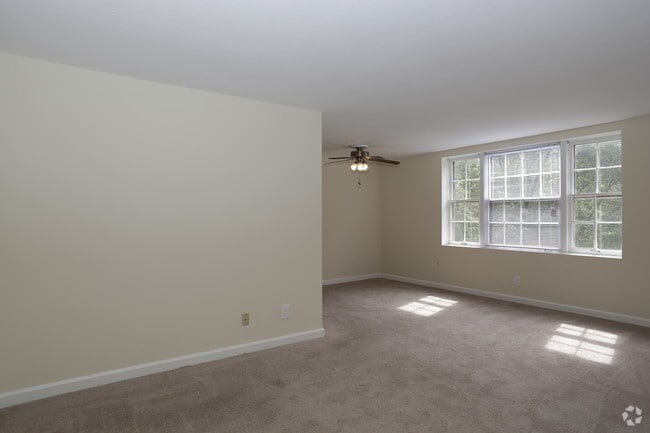 Shaker Park East Apartments