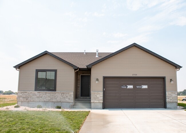 Building Photo - 6984 S 9th W Rental