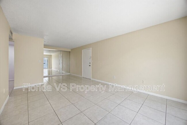 Photo - 925 W Oak Ridge Rd Unidad C