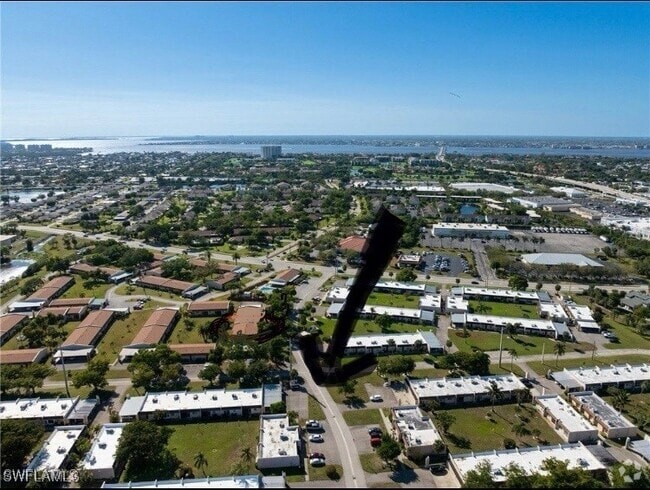 Building Photo - 6300 South Pointe Blvd Unit 316 Rental