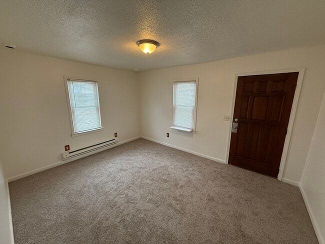 Photo - 12408 Sarsfield Ave