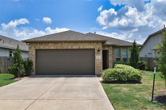 Photo - 18119 Alora Springs Trace House