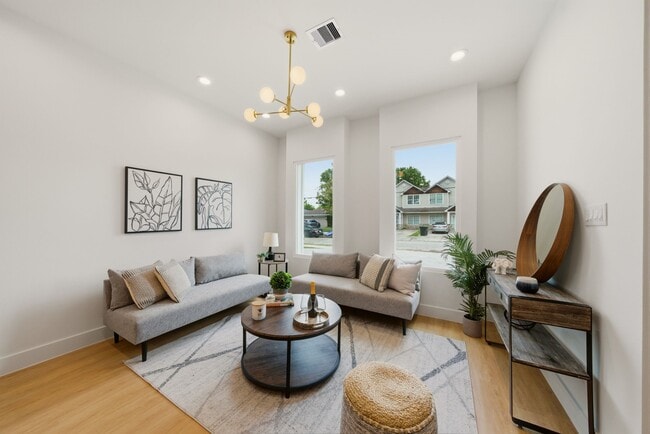 6514 Luce St