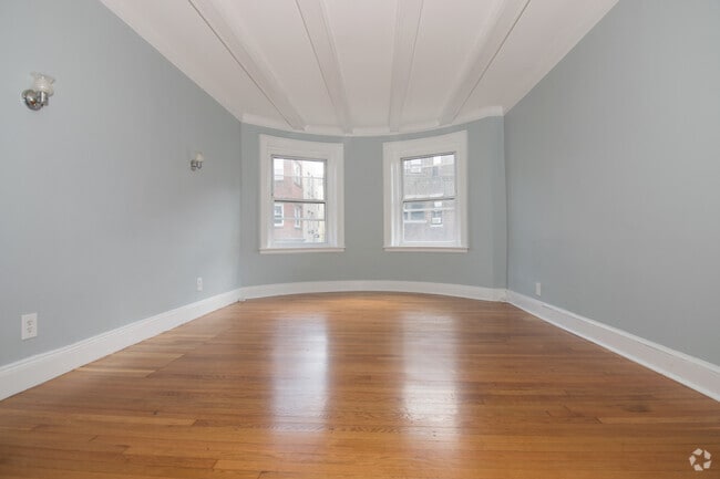 Building Photo - 43 Boulevard Ter Unit 2 Rental
