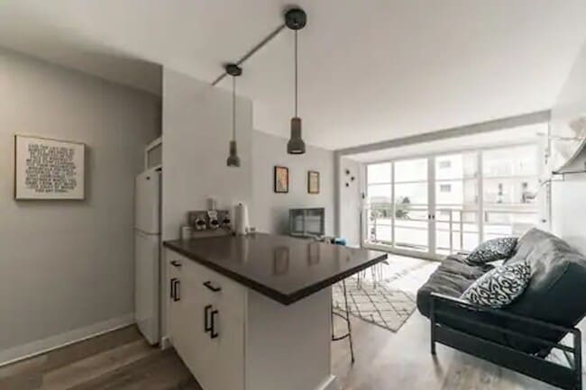 445 Kaiolu St Unit 812