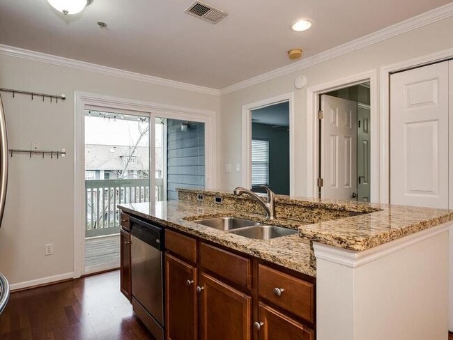 Photo - 424 Mather Green Ave Unit Apt L