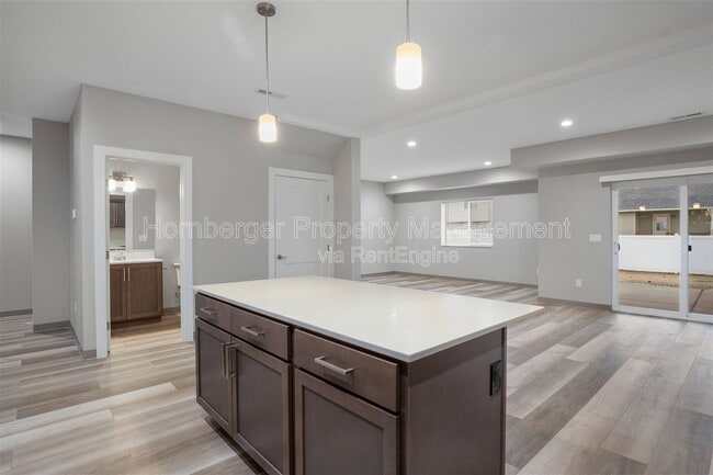 Photo - 1603 N Manifold Ln