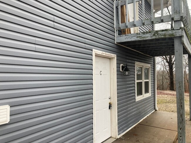 Photo - 2 Bedroom, 1 bathroom First Floor Apartment! Unit 102 Golden Rule Rd., #C