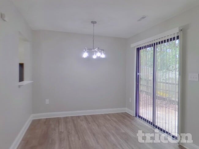 Photo - 6701 Hickory Trace Dr