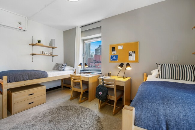 1395 Lexington Ave