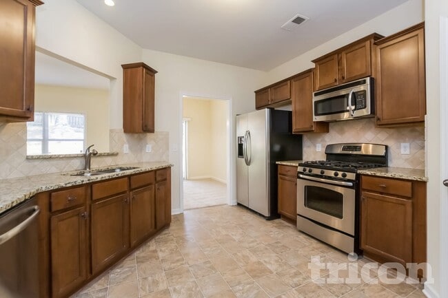 Photo - 227 Bethany Manor Ct