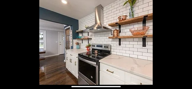 Photo - 16823 Northview Dr