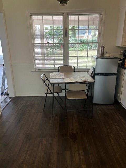 Photo - 315 Hadrian St