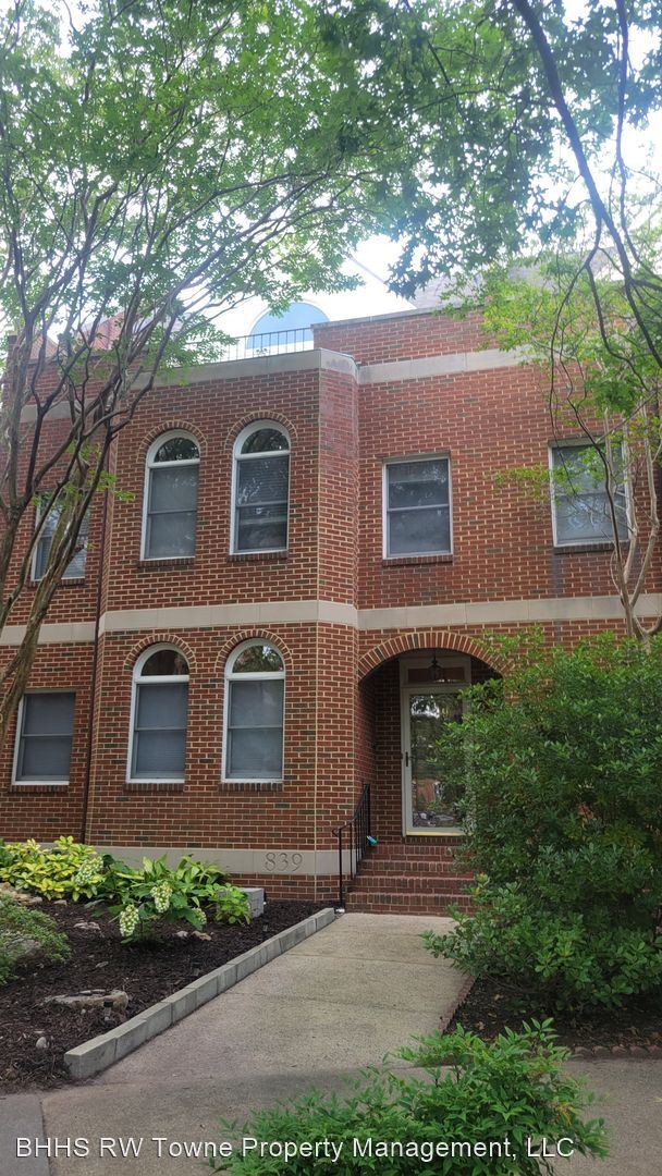 4 br, 3.5 bath House - 839 Botetourt Gardens - 4 br, 3.5 bath House - 839 Botetourt Gardens