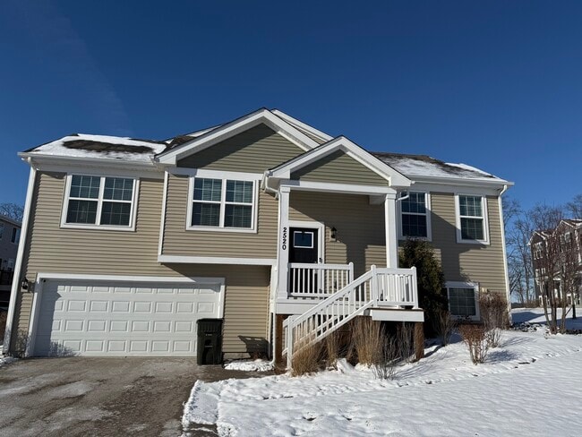 Building Photo - 2520 Alison Ave