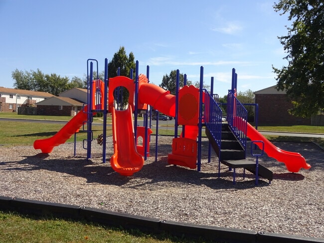 Lincolnwood Apartments