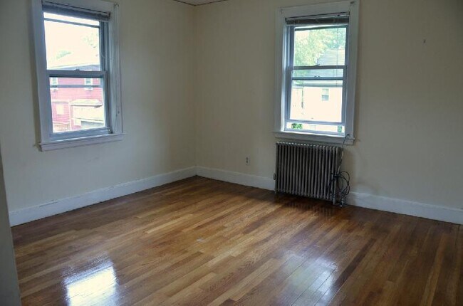 Photo - 36 Colwell Ave