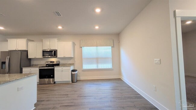 Photo - 3333 Southwind Dr