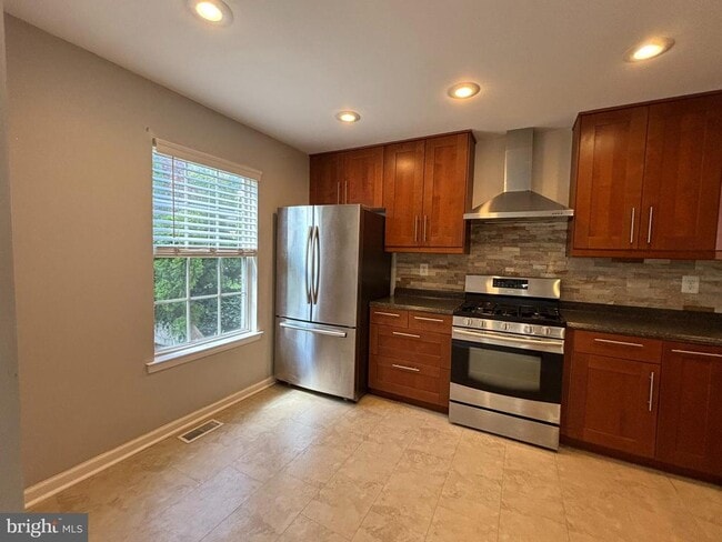 Photo - 4666 Louise St Claire Dr