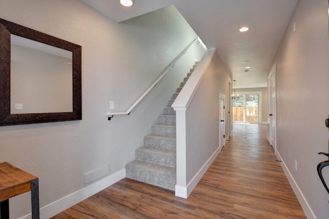 Photo - 7433 Denman Ct