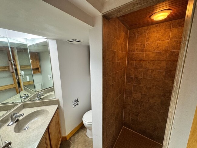 Photo - Updated 1 Bedroom Apartment – ½ Block from KSU!