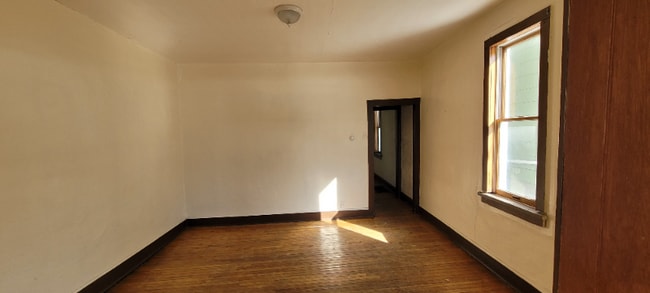 Photo - 164 Dupont St Unidad 164