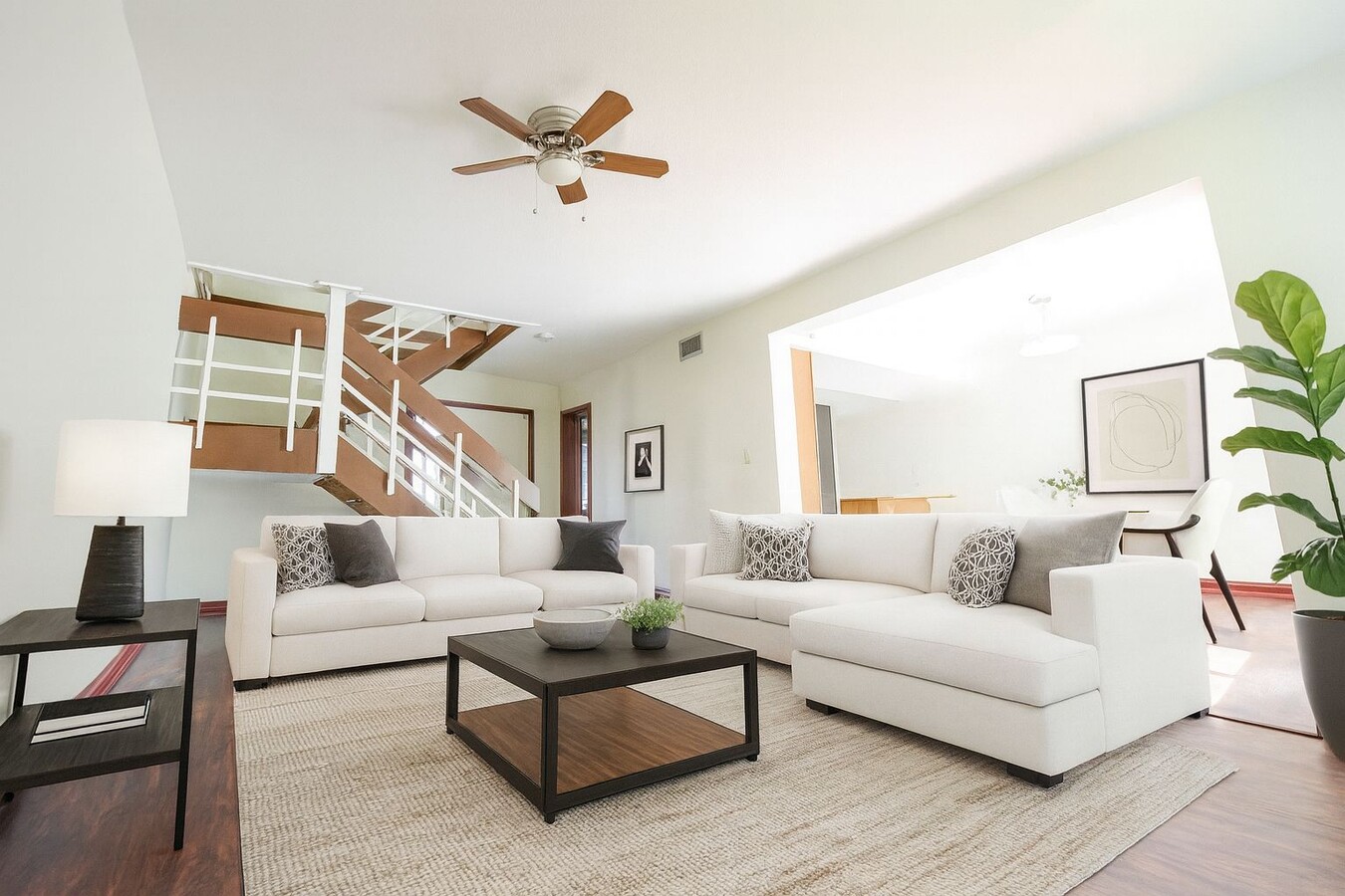 Photo - 180 SW 3rd Ave