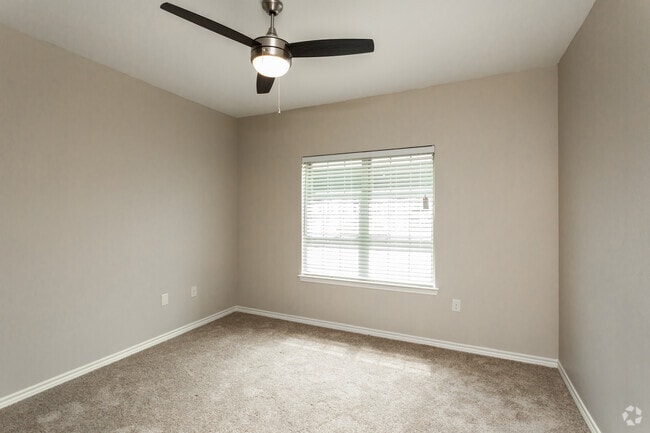 1BR, 1BA - 738SF Bedroom