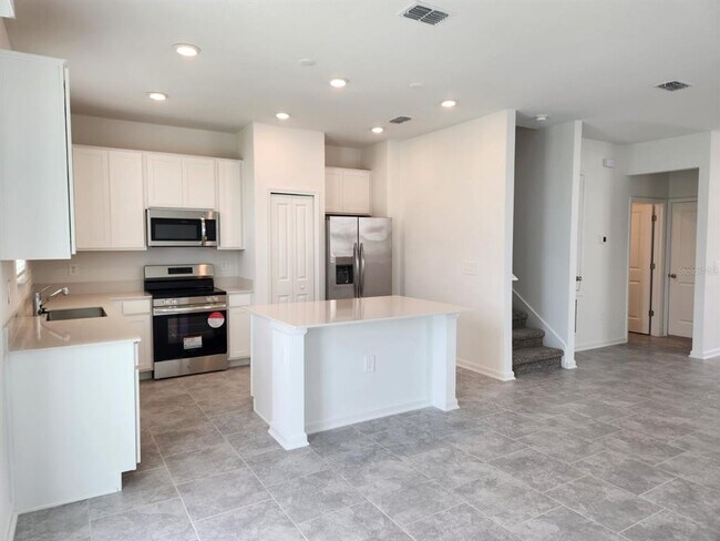 Photo - 3258 Laurent Lp