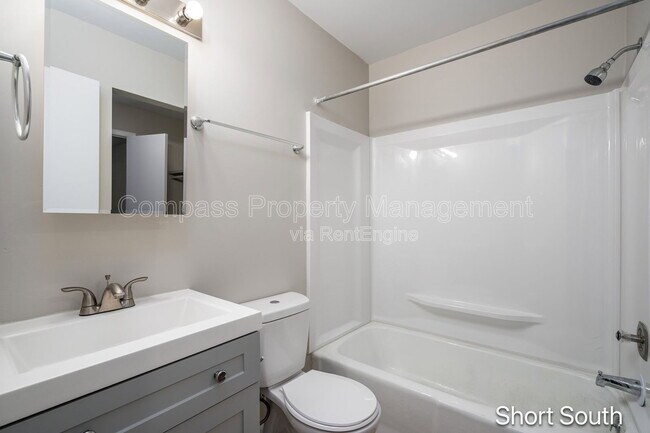 Photo - 1605 Bacon Ave Unit 10