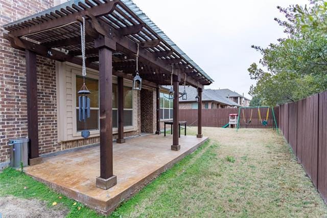 Photo - 2409 Lynbridge Dr