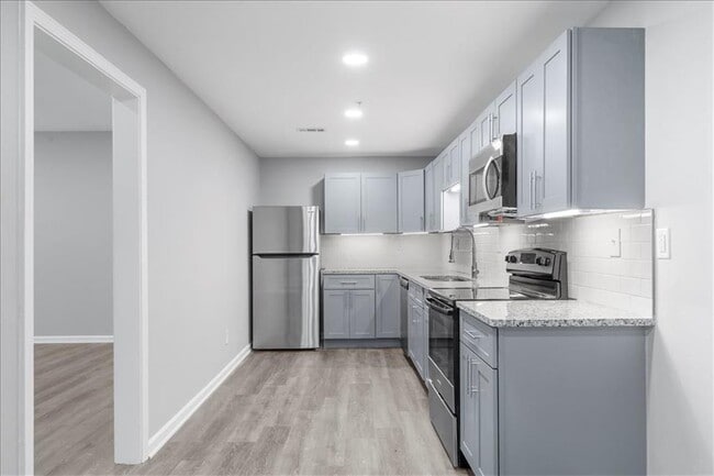Photo - 5399 Northland Dr NE Unit 303