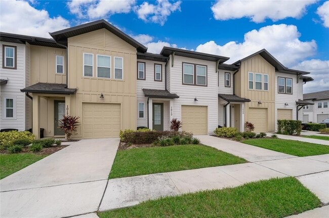 Photo - 1013 Plantation Ln