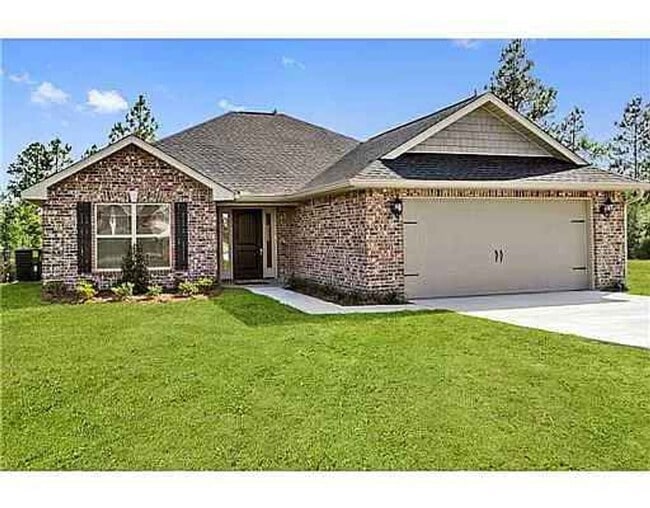 Photo - Gorgeous Brick Home located in the much desired West Wortham Elementary School area