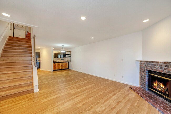Photo - Two Bedroom Townhouse in Edmonds