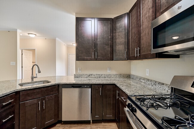 Interior Photo - Beacon Place at Kentlands Rental