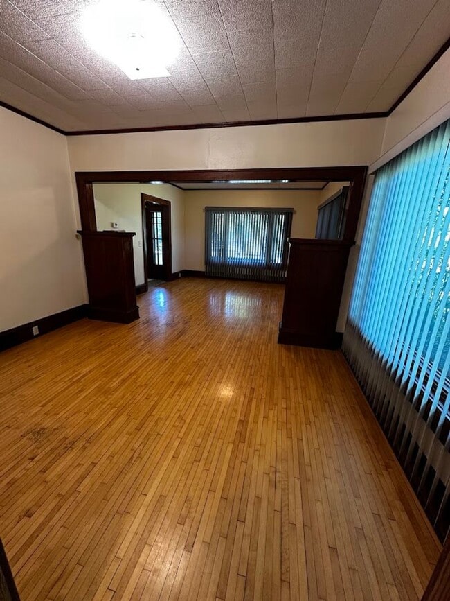 Photo - 3 Bedroom, 1 Bathroom Single Family Home - Staples