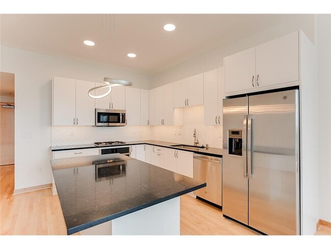 Photo - 1240 S 2nd St Unit 925