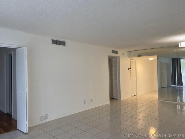 Photo - 2751 S Palm Aire Dr Unit 107