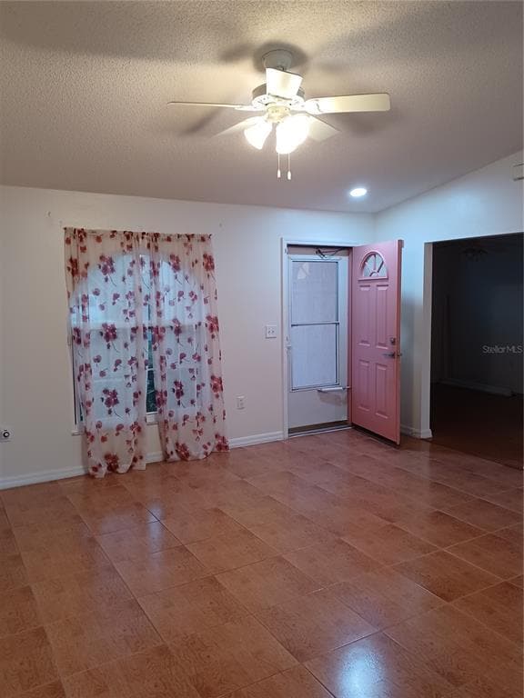 Photo - 707 Dromedary Dr