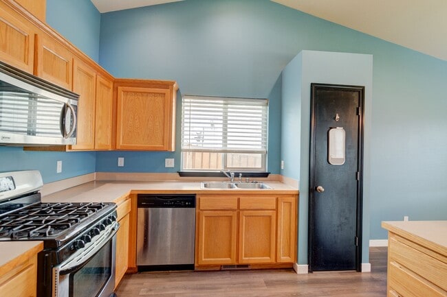 Photo - 3 Bed 2 Bath in Cherry Hill Neighborhood