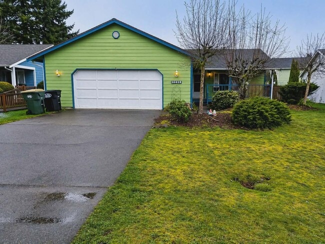 Photo - Must See 3 BED/2 Bath Rambler in Heart of Yelm Available 6/10/26! Close to JBLM!!!