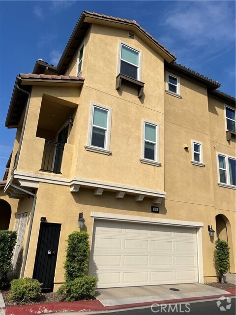 Building Photo - 2418 S Fremont Ave Unit 10 Rental