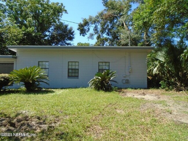 Building Photo - 1404 Morgana Rd