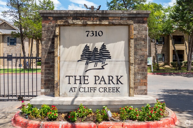 Park at Cliff Creek